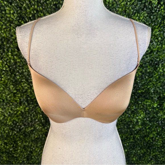 Nwt Skims wireless form Micro Strap Plunge Bra - Picture 4 of 10